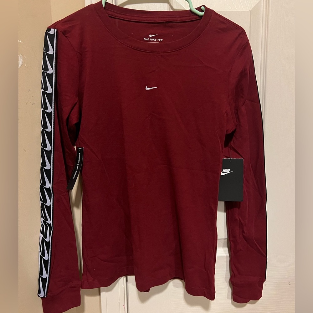 Women’s nike long sleeve